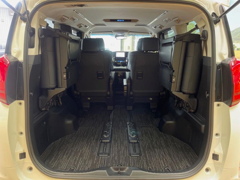 2022 Toyota Alphard 3BA-AGH30W (UW-6aa8b5c5e6de1)[17]