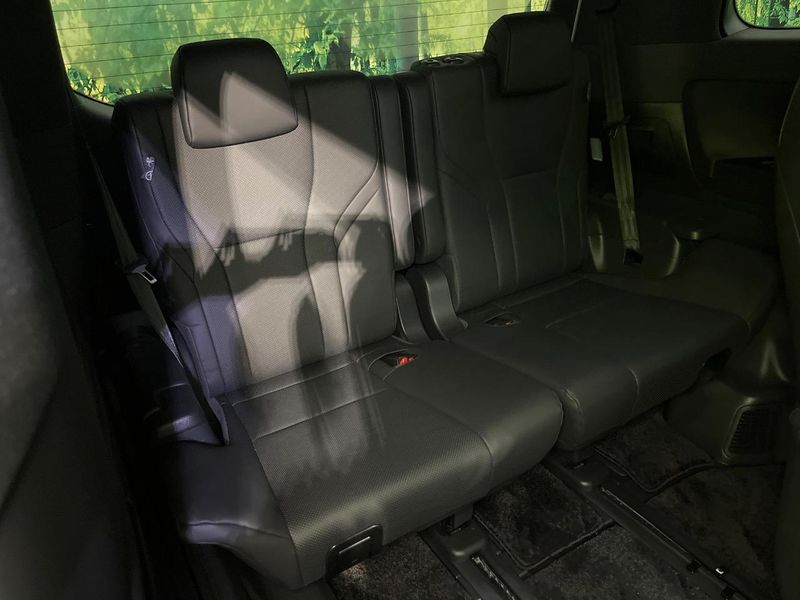 2025 Toyota Alphard 3BA-AGH40W (UW-6aa8b5d1e4dc9)[16]