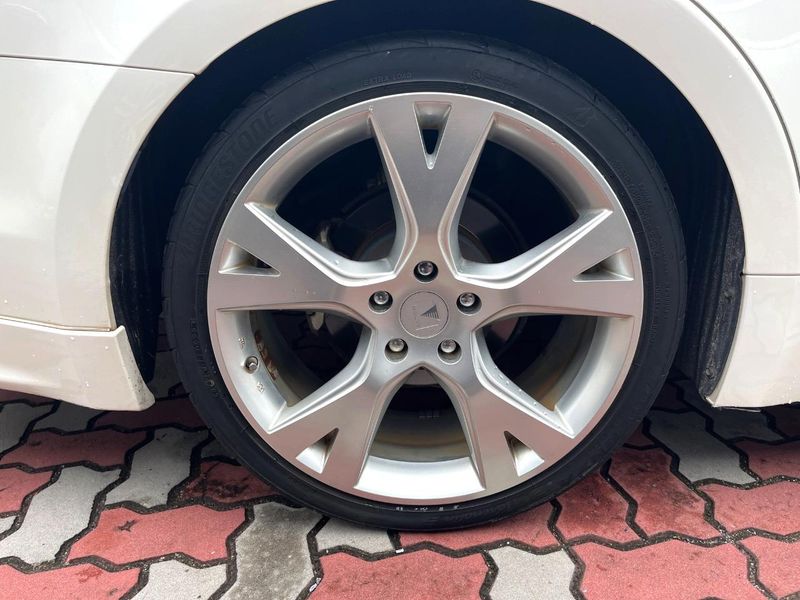 2013 Toyota Crown Hybrid DAA-AWS210 (UW-6aa8b5e7caeaf)[16]