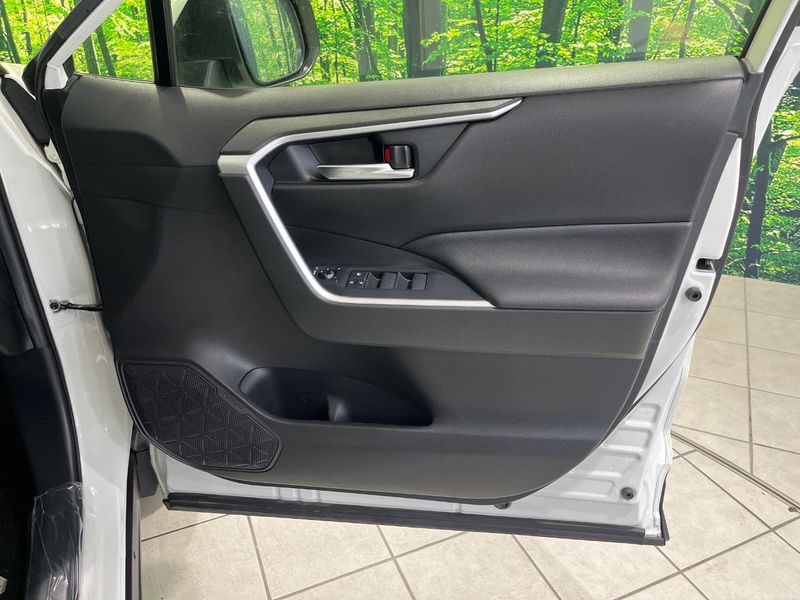 2020 Toyota RAV4 6AA-AXAH52 (UW-6aa8b5ea40155)[21]