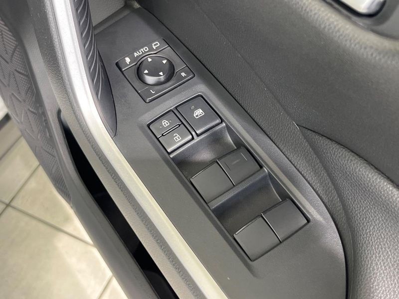 2020 Toyota RAV4 6AA-AXAH52 (UW-6aa8b5ea40155)[22]