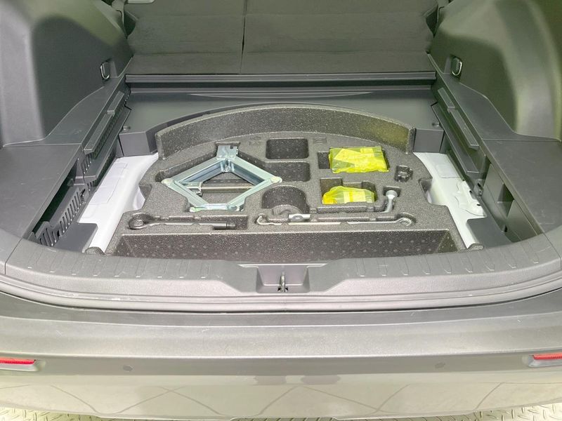 2021 Toyota RAV4 6AA-AXAH54 (UW-6aa8b5ede3a11)[14]