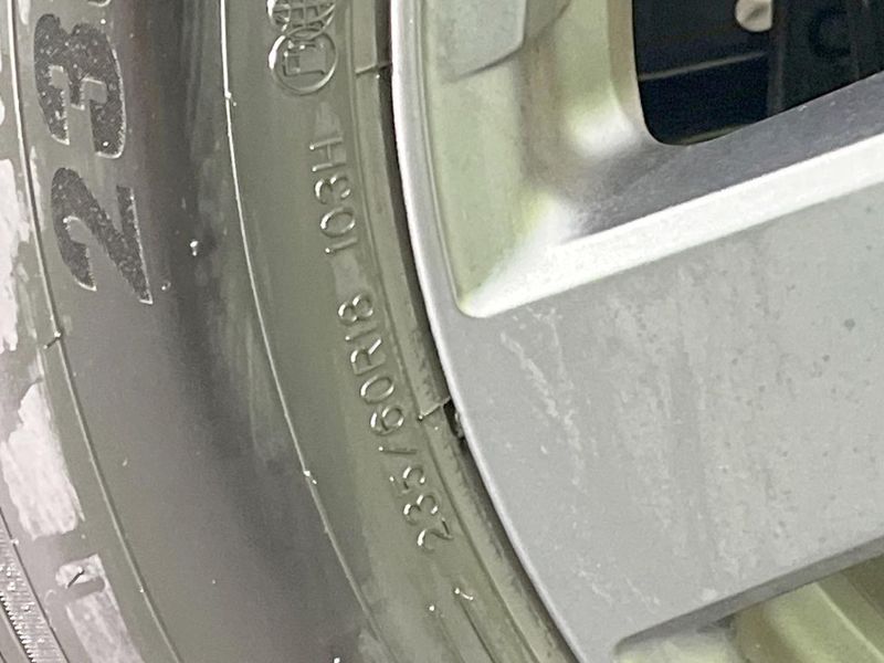 2026 Toyota RAV4 6AA-AXAN64 (UW-6aa8b5f18631c)[16]
