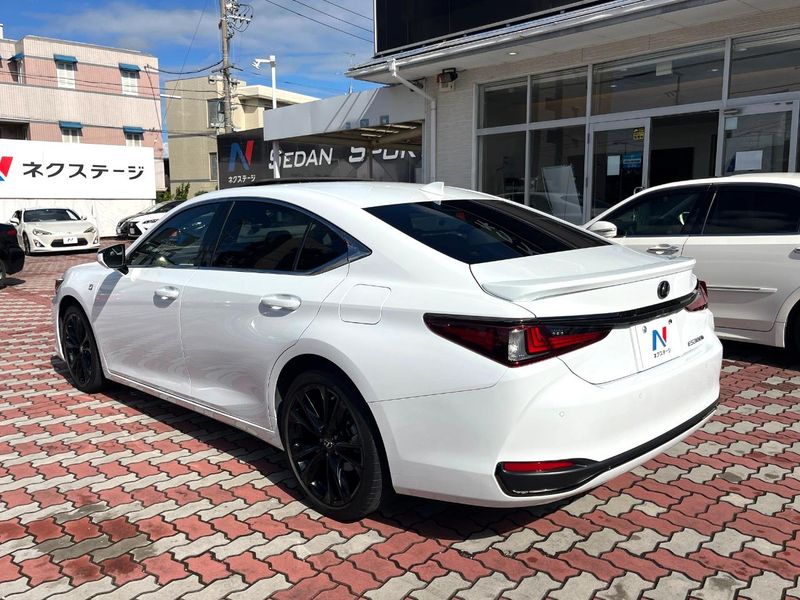 2023 Lexus ES 6AA-AXZH11 (UW-6aa8b60680a1d)[9]
