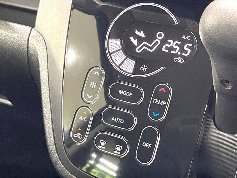 2018 Nissan DAYZ ROOX DBA-B21A (UW-6aa8b62250431)[15]