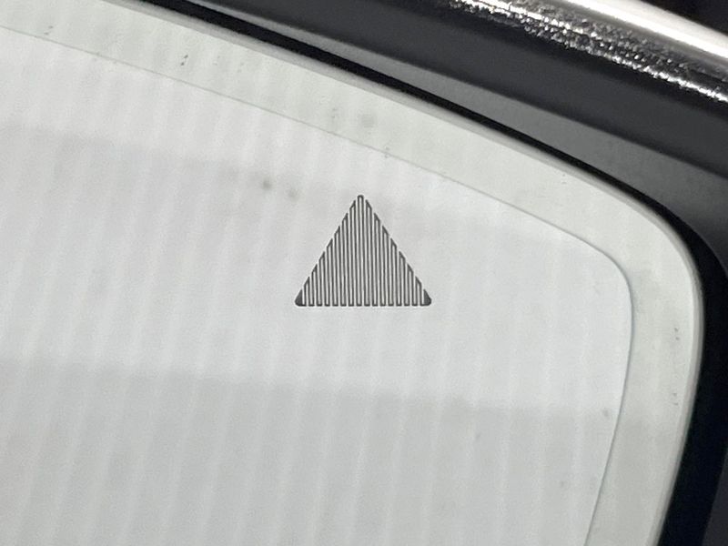 2023 Mazda CX-30 5AA-DMEJ3P (UW-6aa8b67498172)[13]