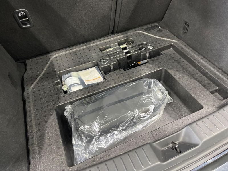2021 Mazda CX-30 5BA-DMEP (UW-6aa8b6769b712)[14]