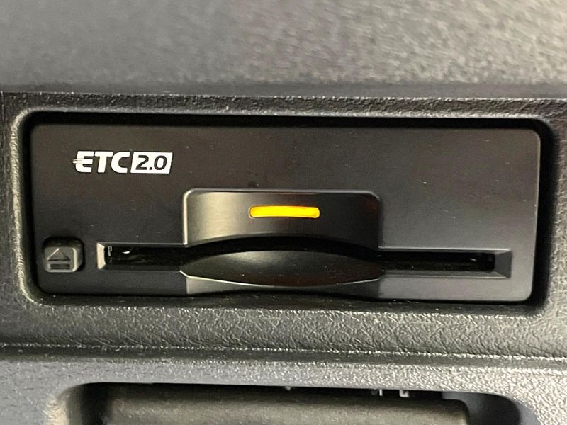 2022 Nissan Note 6AA-E13 (UW-6aa8b6845c409)[10]