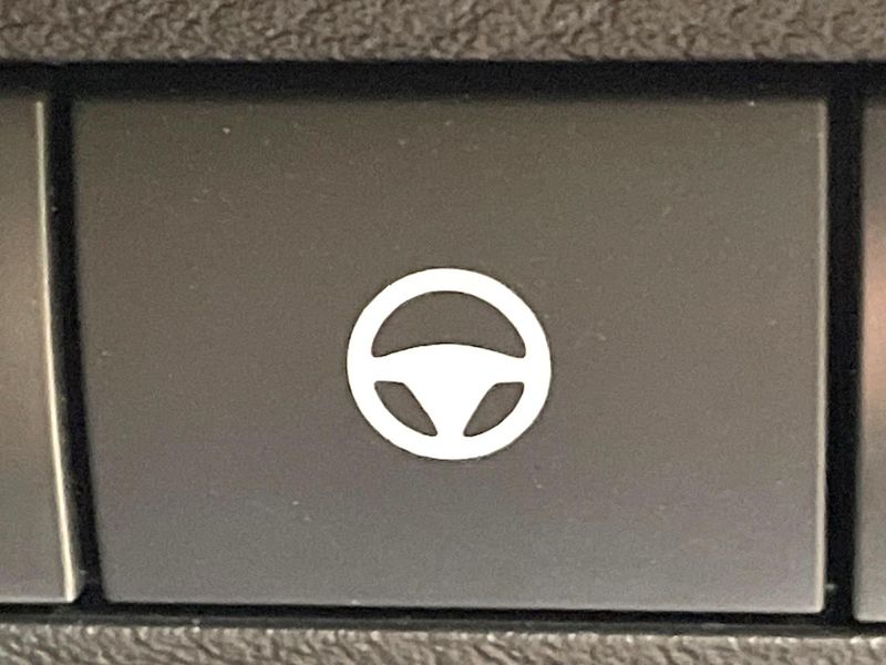 2022 Nissan Note 6AA-E13 (UW-6aa8b6845c409)[9]