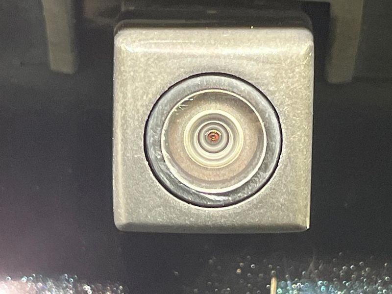 2021 Nissan Aura 6AA-FE13 (UW-6aa8b6898f15c)[26]