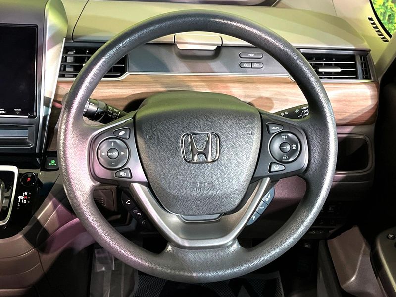 2024 Honda Freed hybrid 6AA-GB7 (UW-6aa8b69e23b5a)[6]