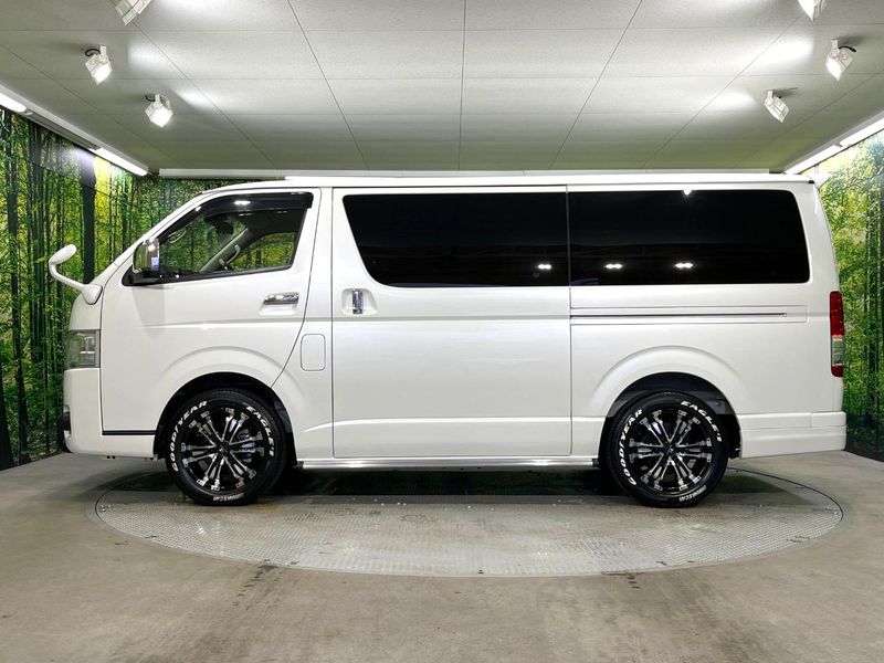 2021 Toyota Hiace Van QDF-GDH201V (UW-6aa8b6a102bb8)[28]