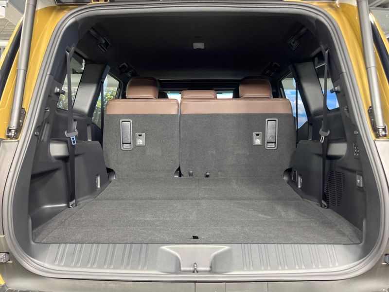 2024 Toyota Land Cruiser 250 3DA-GDJ250W (UW-6aa8b6a579777)[16]
