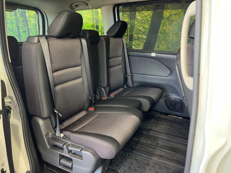2017 Nissan Serena DAA-GFC27 (UW-6aa8b6aeedf1b)[20]