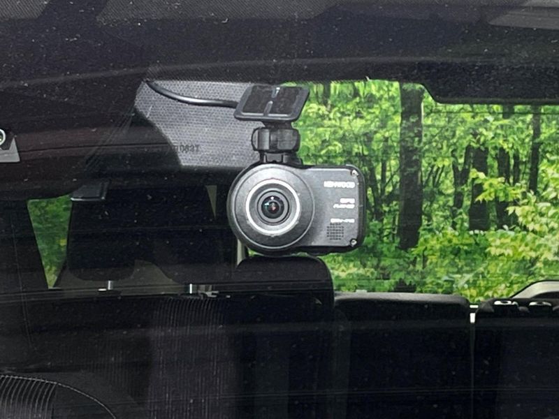 2019 Nissan Serena DAA-GFC27 (UW-6aa8b6b26c590)[6]