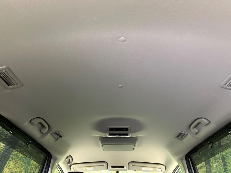 2017 Nissan Serena DAA-GFNC27 (UW-6aa8b6bc194cc)[8]