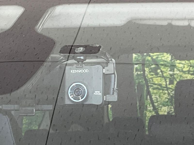 2018 Nissan Serena DAA-GFNC27 (UW-6aa8b6bc61bc8)[5]