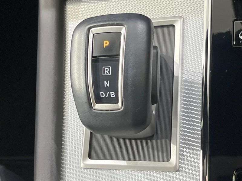 2022 Mitsubishi OUTLANDER PHEV 5LA-GN0W (UW-6aa8b6c3e309f)[20]
