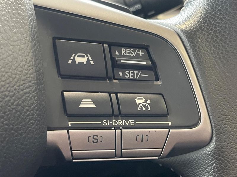 2015 Subaru Impreza Sport DBA-GP7 (UW-6aa8b6cc5fa3b)[29]