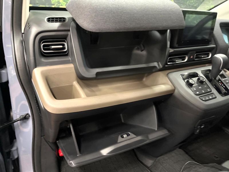 2026 Honda Freed 6AA-GT5 (UW-6aa8b6d933539)[4]