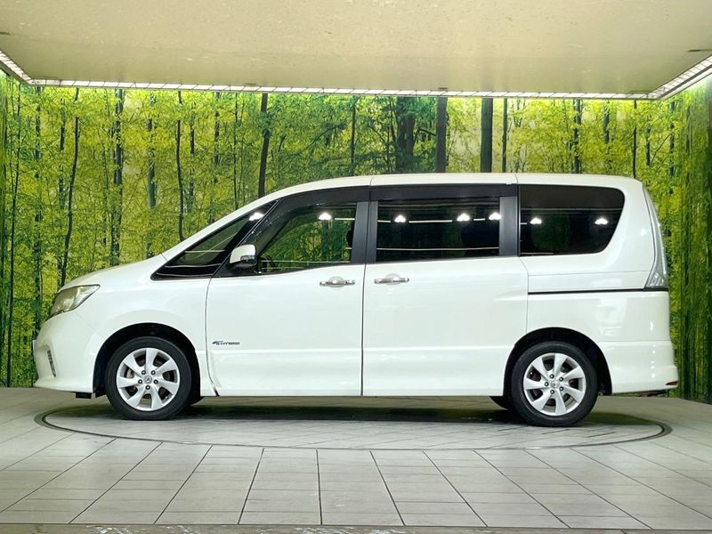 2013 Nissan Serena DAA-HFC26 (UW-6aa8b7081e200)[11]
