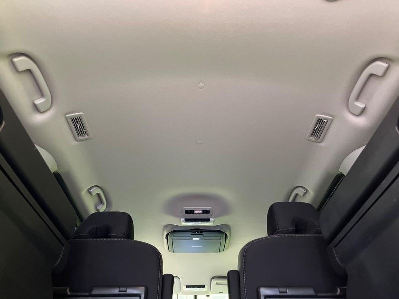 2019 Nissan Serena DAA-HFC27 (UW-6aa8b70e1f269)[12]