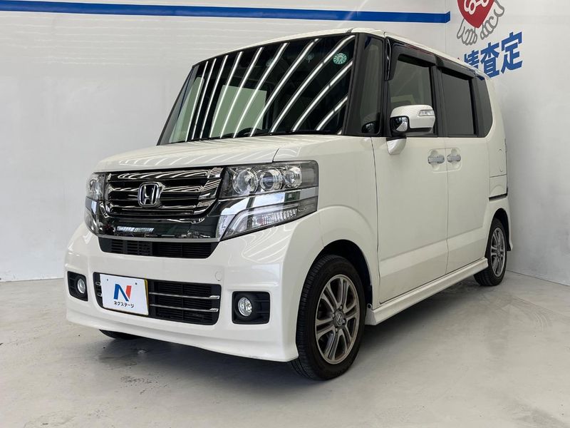 2015 Honda N-BOX CUSTOM DBA-JF1 (UW-6aa8b73698bc7)[4]
