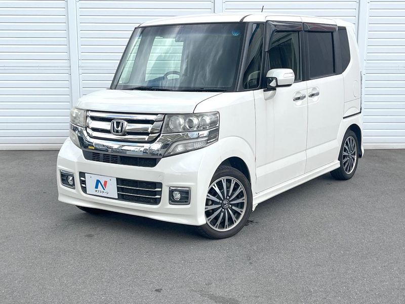 2016 Honda N-BOX CUSTOM DBA-JF1 (UW-6aa8b73c8d5e6)[0]