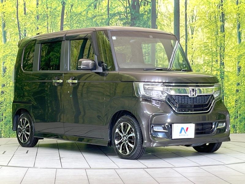2018 Honda N-BOX CUSTOM DBA-JF3 (UW-6aa8b7449bda2)[6]