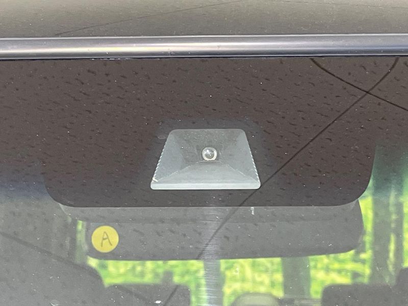 2022 Honda N-BOX CUSTOM 6BA-JF3 (UW-6aa8b75d8851b)[22]
