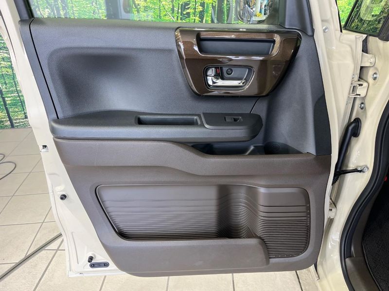 2023 Honda N-BOX 6BA-JF4 (UW-6aa8b7634a80f)[19]