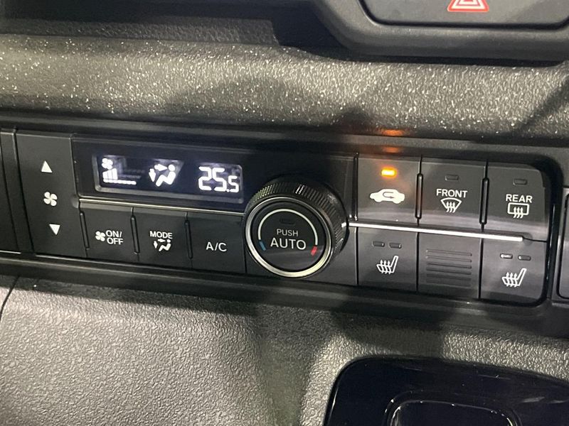 2024 Honda N-BOX CUSTOM 6BA-JF5 (UW-6aa8b767bd7c8)[26]