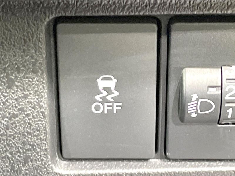 2023 Honda N-BOX CUSTOM 6BA-JF5 (UW-6aa8b76ea2a36)[22]