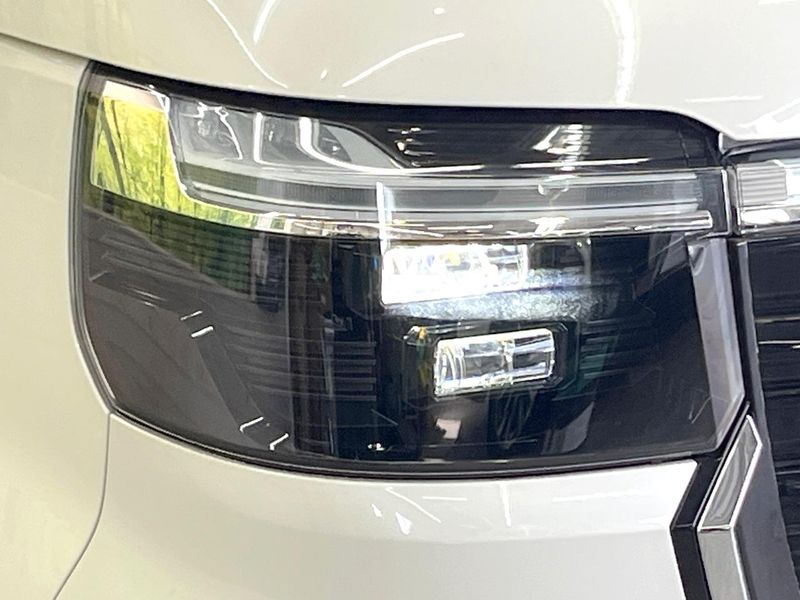 2024 Honda N-BOX CUSTOM 6BA-JF5 (UW-6aa8b76f4d9ec)[15]