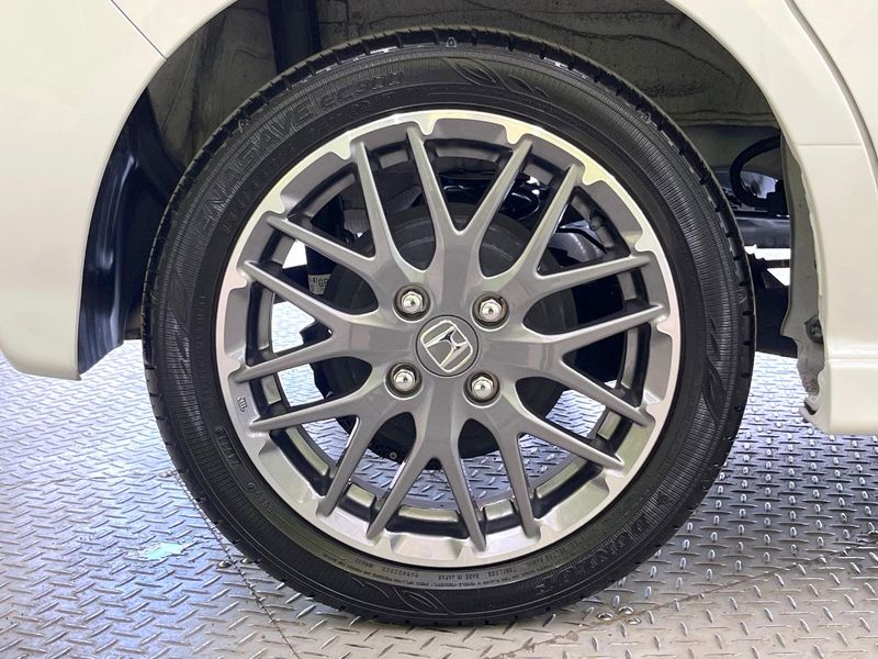 2024 Honda N-BOX CUSTOM 6BA-JF5 (UW-6aa8b76f4d9ec)[21]