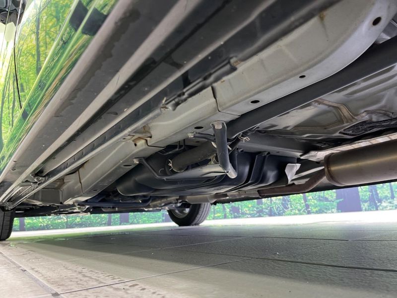 2018 Honda N-WGN Custom DBA-JH1 (UW-6aa8b77fbeec0)[19]