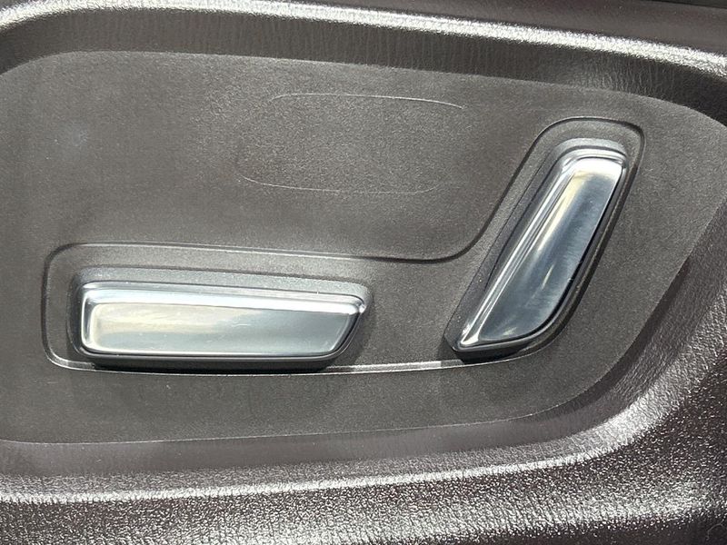 2017 Mazda CX-8 3da-kg2p (UW-6aa8b79978caa)[20]