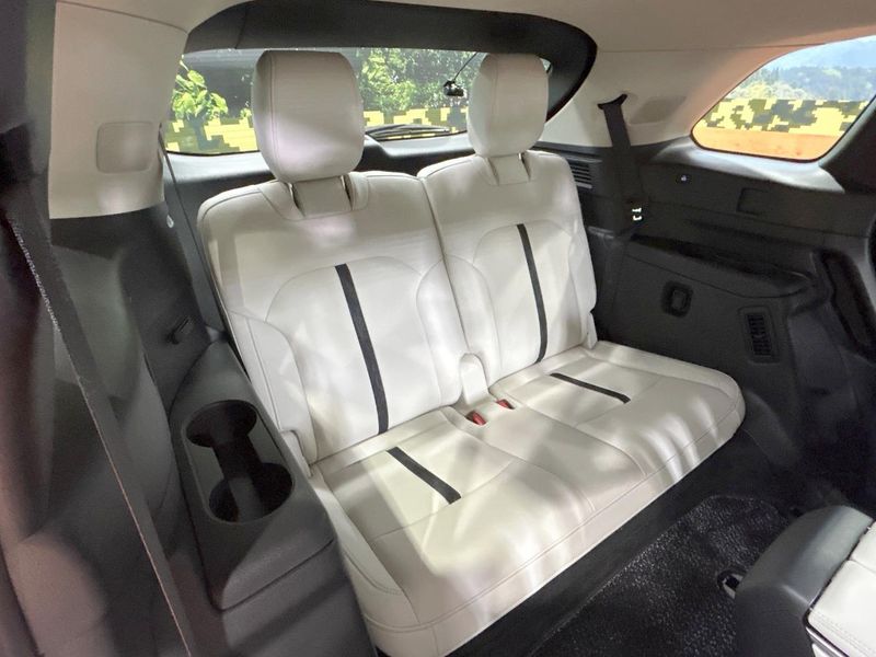 2024 Mazda CX-80 3CA-KL3R3P (UW-6aa8b7a6df518)[21]