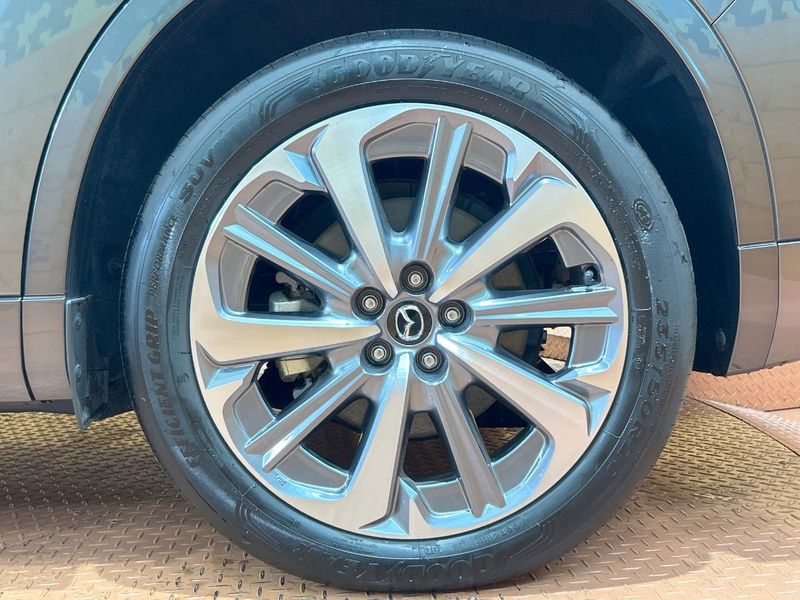 2024 Mazda CX-80 3CA-KL3R3P (UW-6aa8b7a6df518)[8]