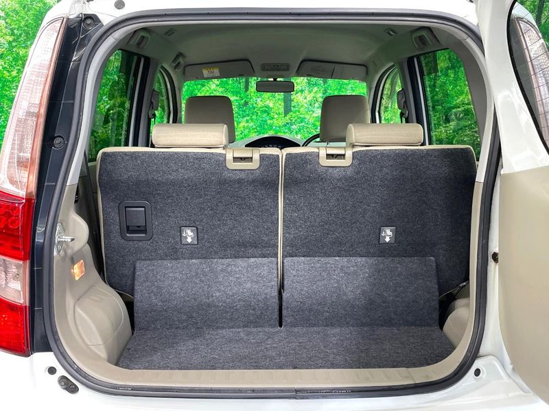 2012 Daihatsu Move DBA-LA100S (UW-6aa8b7b3aa1bb)[13]