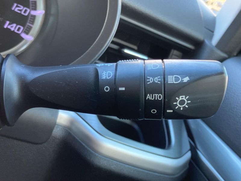 2015 Daihatsu Move DBA-LA150S (UW-6aa8b7b8d42b6)[27]