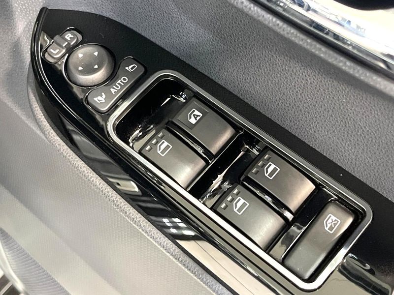 2022 Daihatsu Tanto 5BA-LA650S (UW-6aa8b7d92446d)[18]