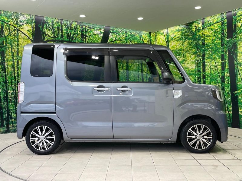 2017 Daihatsu Wake DBA-LA700S (UW-6aa8b7e69dc76)[10]