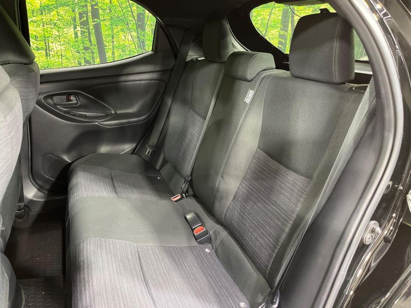 2020 Toyota Yaris 6AA-MXPH15 (UW-6aa8b8a7455a6)[21]