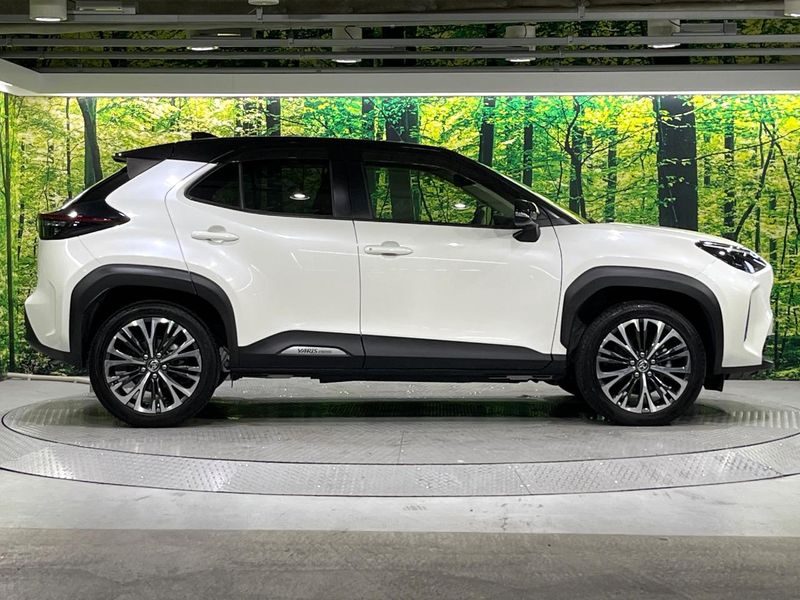 2021 Toyota Yaris Cross 6AA-MXPJ10 (UW-6aa8b8a843bb2)[8]