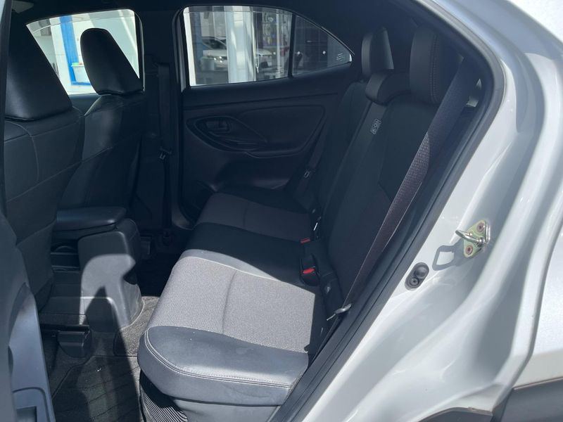 2024 Toyota Yaris Cross 6AA-MXPJ10 (UW-6aa8b8aa5a548)[15]