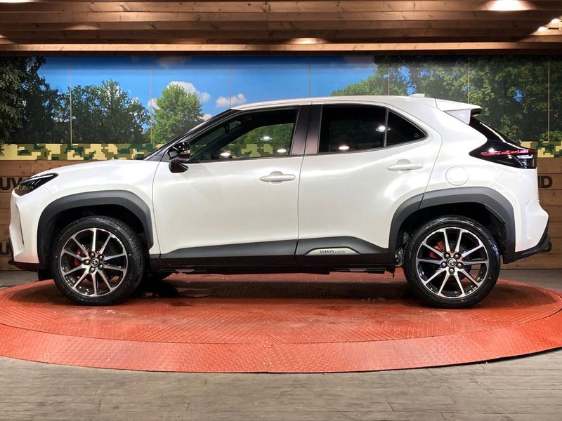 2023 Toyota Yaris Cross 6AA-MXPJ10 (UW-6aa8b8b097a4b)[21]