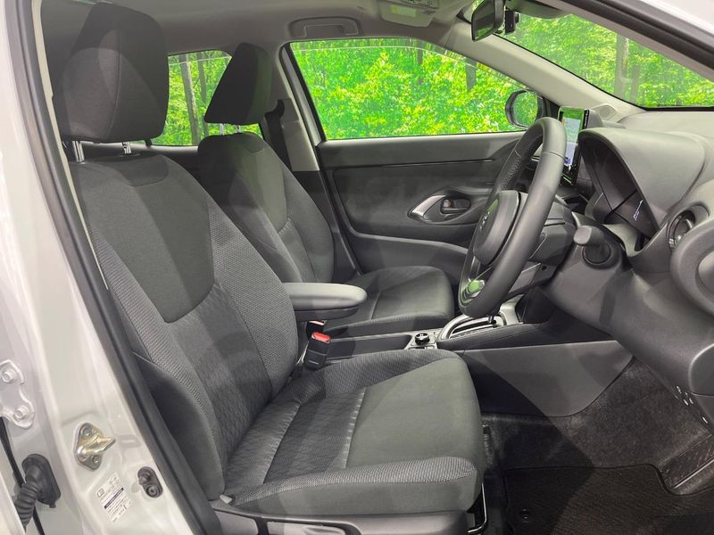 2025 Toyota Yaris Cross 6AA-MXPJ15 (UW-6aa8b8b7534b5)[25]