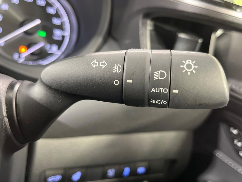 2021 Toyota Harrier 6BA-MXUA80 (UW-6aa8b8cbca04d)[18]