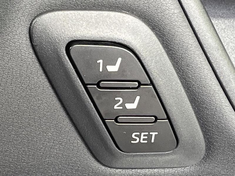 2021 Toyota Harrier 6BA-MXUA80 (UW-6aa8b8cbca04d)[13]